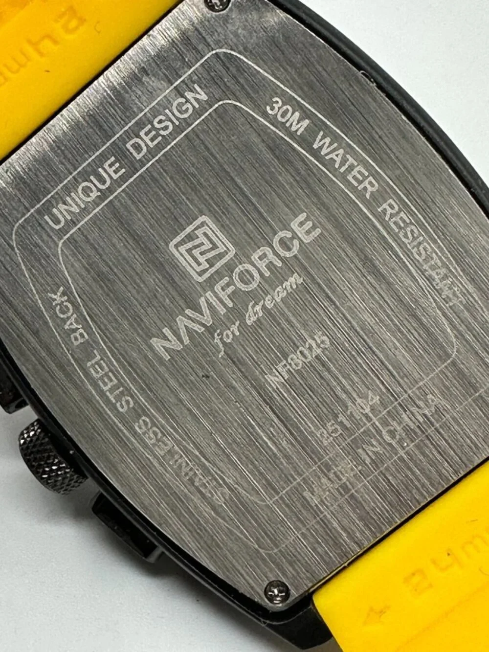 Naviforce Chronograph Watch Mens 42MM Black Yellow New Battery 10